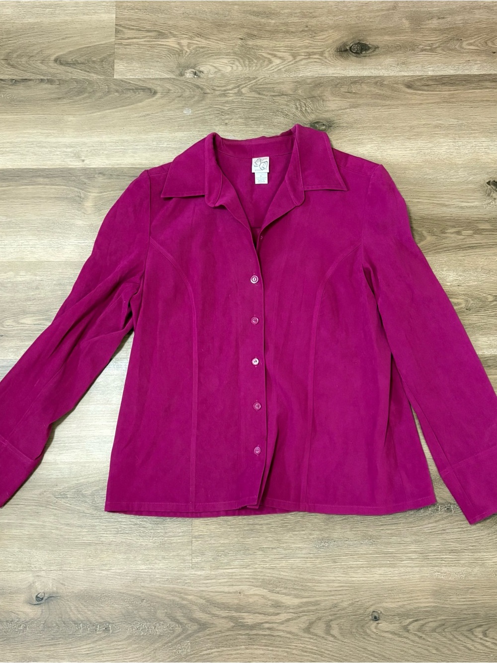 Women’s Button-Down Shirt Jacket in Fuchsia